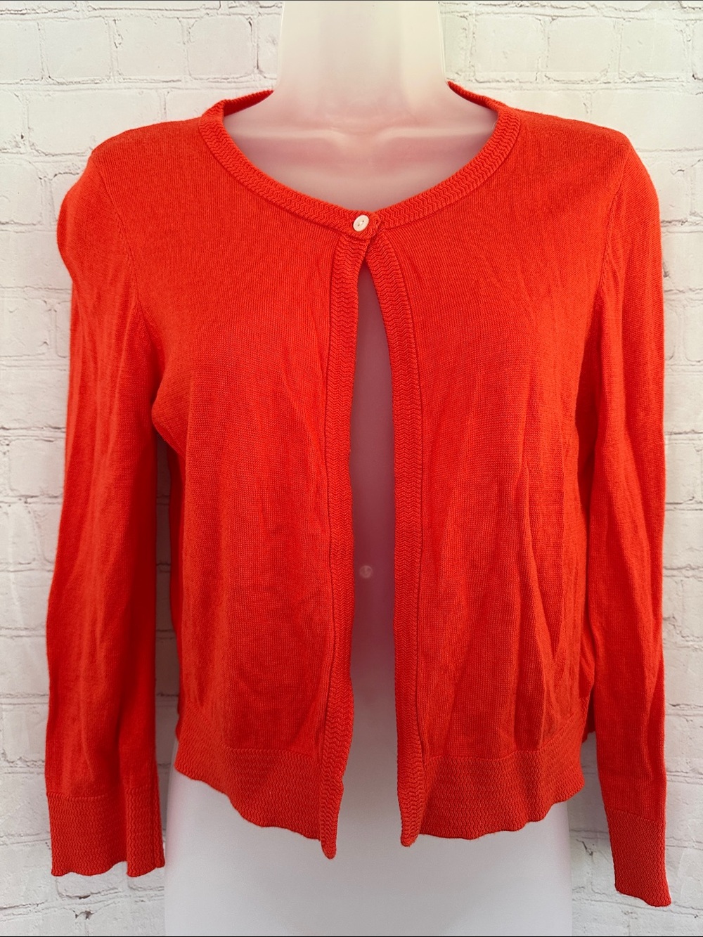 Tyler Boe Women’s Orange Button-Top Crewneck Cardigan Sweater size S
